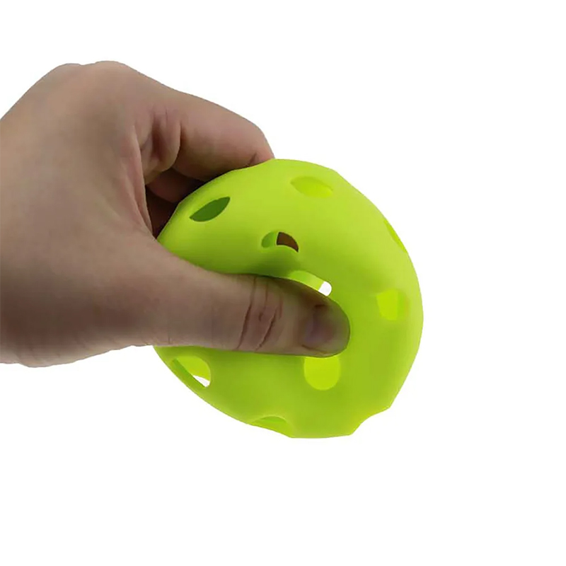 Zestaw plastikowych piłek zoptymalizowanych pod kątem przepływu powietrza