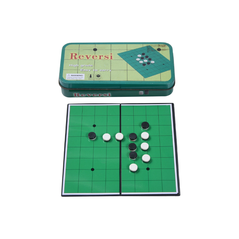 Przenośna gra Reversi (Othello) w zielonej metalowej blaszanej obudowie