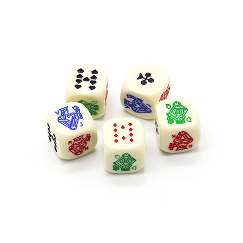Klasyczny zestaw do wielu gier - kombinacja szachów, domino, pokera i warcabów